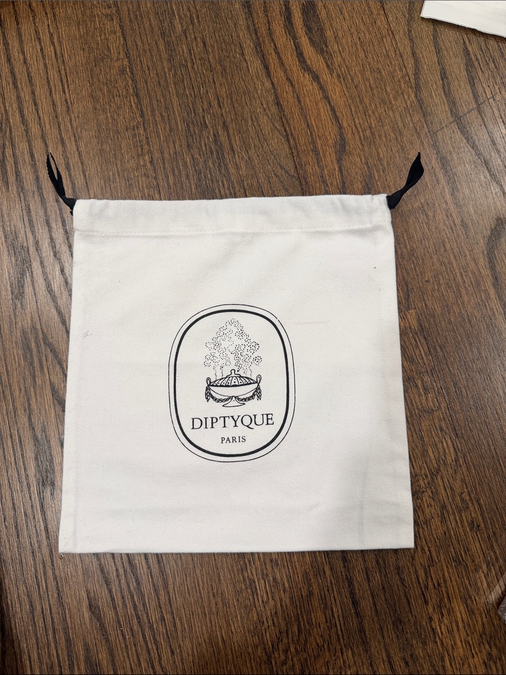diptyque White Cotton Drawstring Pouch with Black Logo